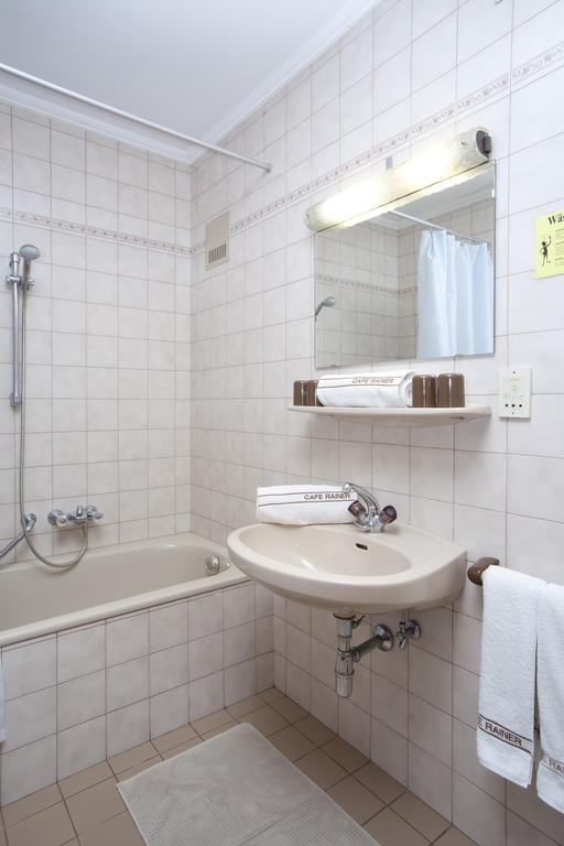 Apartmán Cafe Rainer Sankt Johann in Tirol Pokoj fotografie